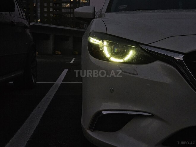 Mazda 6 2015, 176,000 km - 2.5 l - Bakı