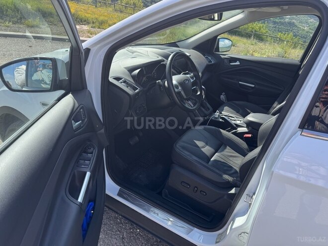 Ford Kuga 2015, 58,000 km - 2.0 l - Bakı
