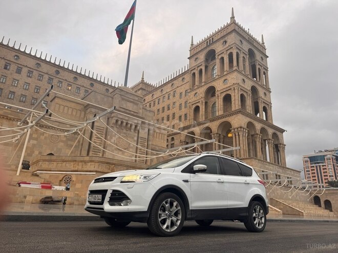 Ford Kuga 2015, 58,000 km - 2.0 l - Bakı