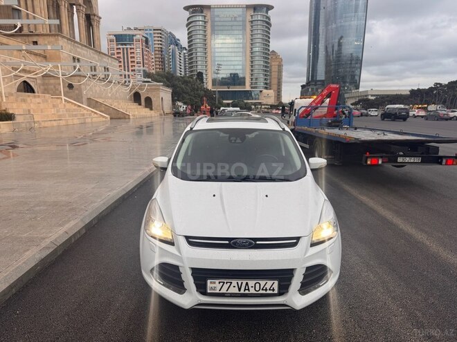Ford Kuga 2015, 58,000 km - 2.0 l - Bakı