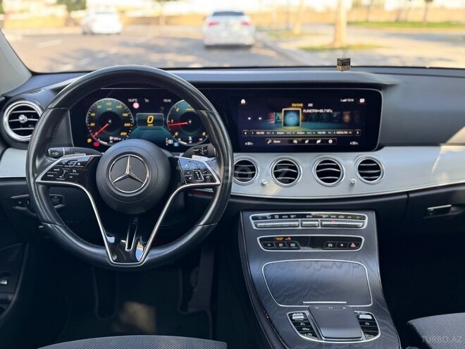 Mercedes E 220 d 2021, 97,000 km - 2.0 l - Bakı