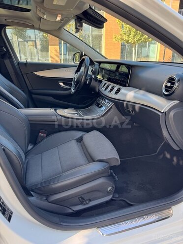 Mercedes E 220 d 2021, 97,000 km - 2.0 l - Bakı
