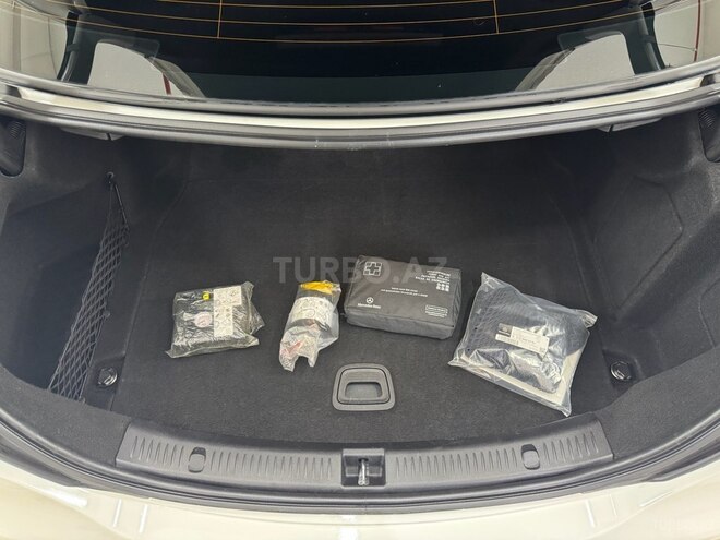 Mercedes E 220 d 2021, 97,000 km - 2.0 l - Bakı