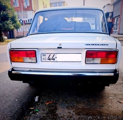 LADA (VAZ) 2107 2007, 72,000 km - 1.6 l - Füzuli