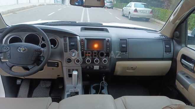 Toyota Sequoia 2013, 230,000 km - 5.7 l - Bakı
