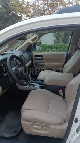 Toyota Sequoia 2013, 230,000 km - 5.7 l - Bakı
