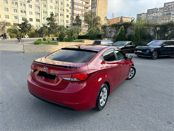 Hyundai Elantra 2015, 152,888 km - 1.8 l - Bakı