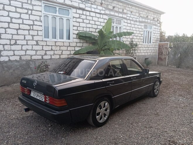 Mercedes 190 1992, 63,000 km - 2.3 l - Tovuz