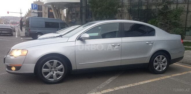 Volkswagen Passat 2005, 334,296 km - 2.0 l - Bakı