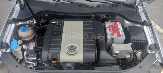 Volkswagen Passat 2005, 334,296 km - 2.0 l - Bakı