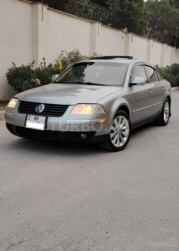 Volkswagen Passat 2004, 213,452 km - 1.8 л - Bakı