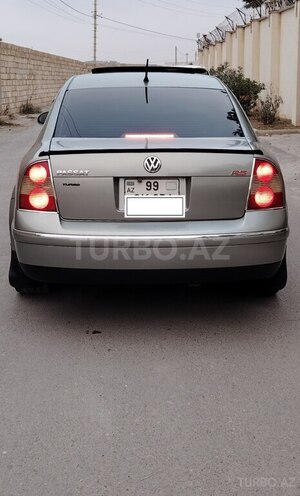 Volkswagen Passat 2004, 213,452 km - 1.8 л - Bakı