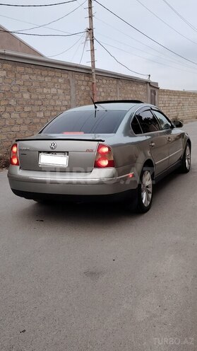 Volkswagen Passat 2004, 213,452 km - 1.8 л - Bakı