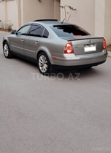 Volkswagen Passat 2004, 213,452 km - 1.8 л - Bakı