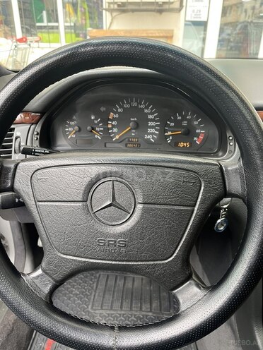 Mercedes E 230 1996, 386,421 km - 2.3 l - Sumqayıt