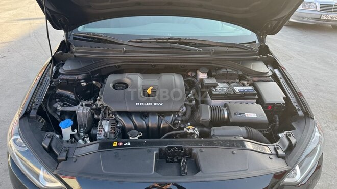 Hyundai Elantra 2017, 120,000 km - 2.0 л - Bakı