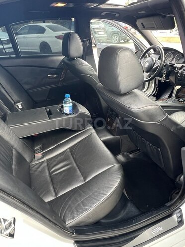 BMW 525 2005, 266,000 km - 2.5 l - Bakı