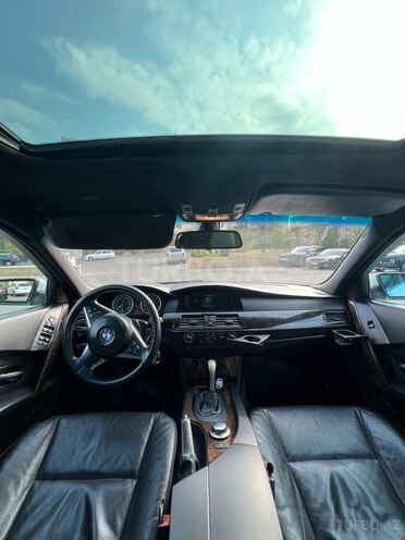 BMW 525 2005, 266,000 km - 2.5 l - Bakı