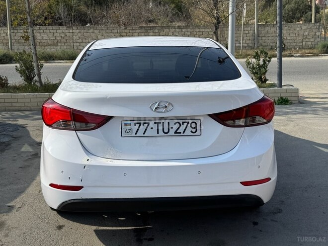 Hyundai Avante 2014, 256,000 km - 1.6 л - Bakı