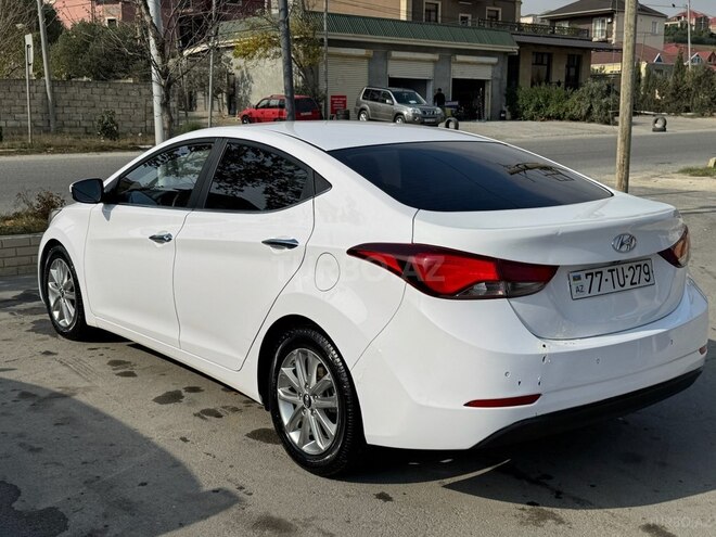 Hyundai Avante 2014, 256,000 km - 1.6 л - Bakı