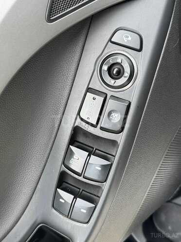 Hyundai Avante 2014, 256,000 km - 1.6 л - Bakı