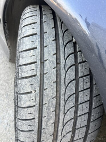 BMW 528 1999, 270,000 km - 2.8 л - Bakı