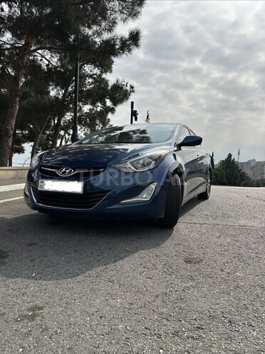 Hyundai Elantra 2015, 201,168 km - 1.8 l - Bakı