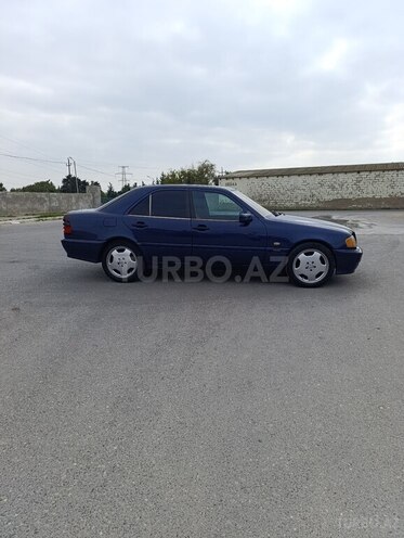 Mercedes C 240 1998, 327,000 km - 2.4 л - Bakı
