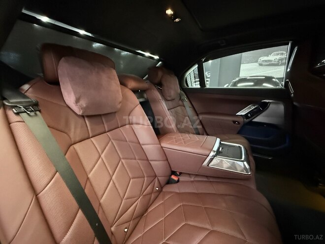 BMW 740 2023, 22,000 km - 3.0 l - Bakı