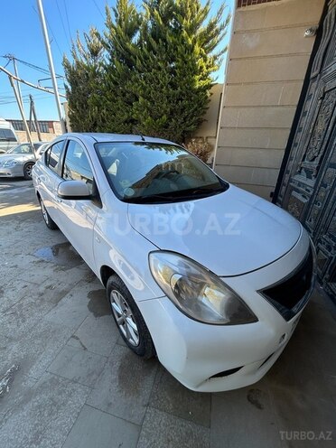 Nissan Sunny 2012, 398,000 km - 1.5 л - Bakı