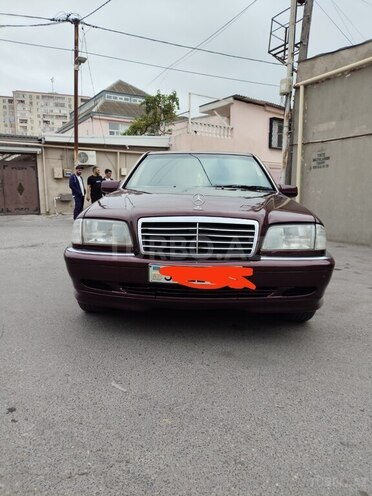 Mercedes C 180 1993, 321,221 km - 1.8 l - Bakı