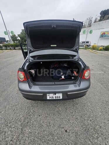 Volkswagen Passat 2006, 310,250 km - 2.0 l - Bakı