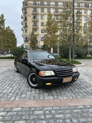 Mercedes C 230 1997, 257,000 km - 2.3 л - Bakı