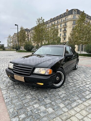 Mercedes C 230 1997, 257,000 km - 2.3 л - Bakı