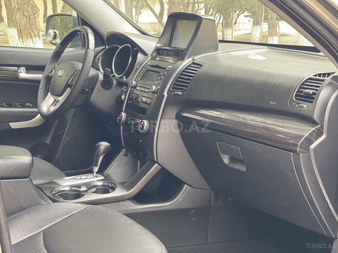 Kia Sorento 2011, 287,000 km - 2.0 l - Sumqayıt