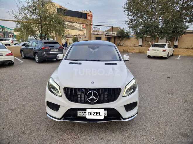 Mercedes GLE 350 4MATIC Coupe 2017, 93,000 km - 3.0 л - Bakı