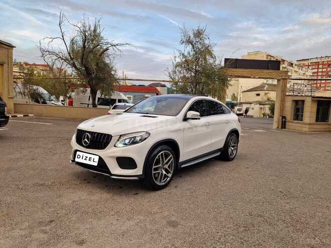 Mercedes GLE 350 4MATIC Coupe 2017, 93,000 km - 3.0 л - Bakı
