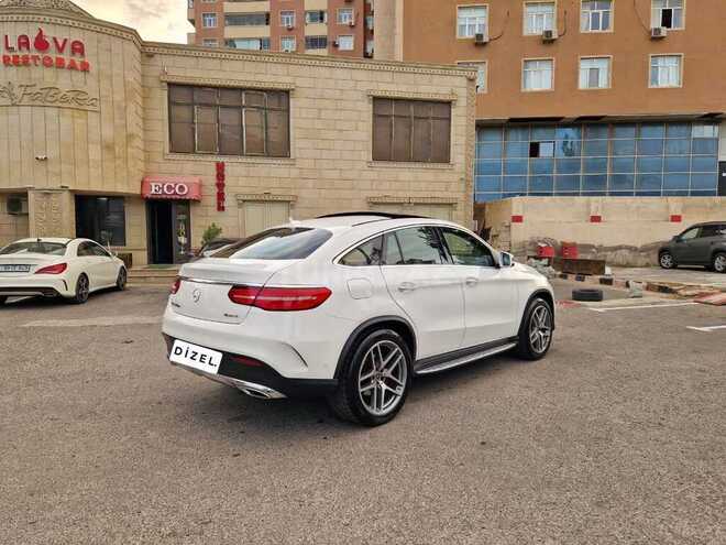 Mercedes GLE 350 4MATIC Coupe 2017, 93,000 km - 3.0 л - Bakı