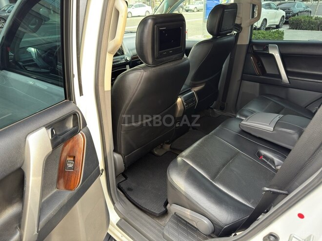 Toyota Land Cruiser Prado 2010, 200,000 km - 2.7 l - Bakı