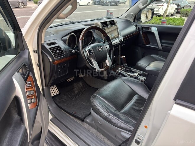 Toyota Land Cruiser Prado 2010, 200,000 km - 2.7 l - Bakı