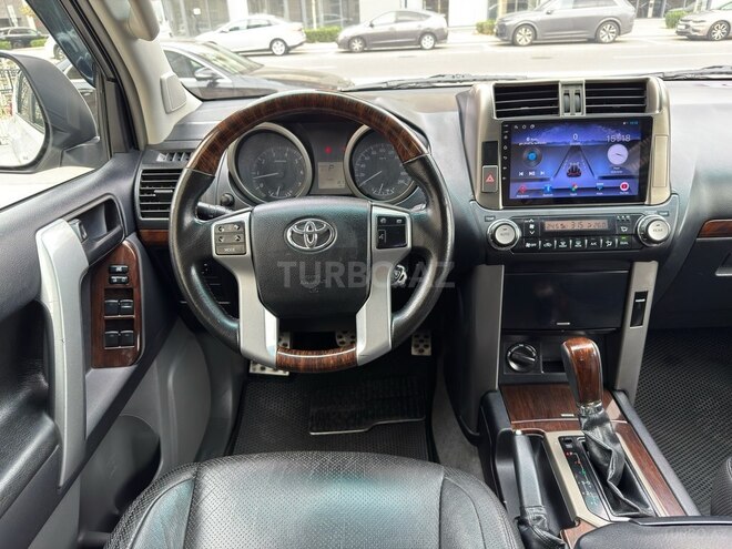 Toyota Land Cruiser Prado 2010, 200,000 km - 2.7 l - Bakı