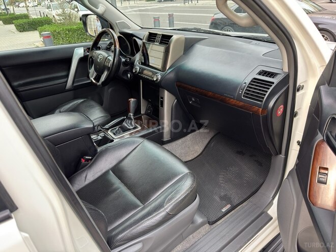 Toyota Land Cruiser Prado 2010, 200,000 km - 2.7 l - Bakı