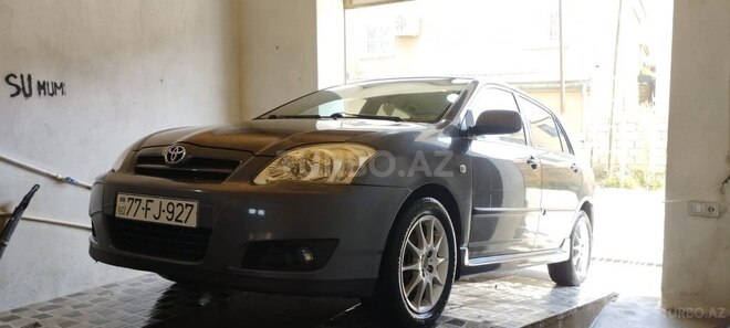 Toyota Corolla 2006, 288,000 km - 1.4 l - Bakı