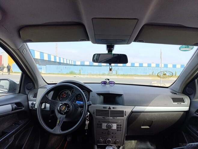 Opel Astra 2005, 445,700 km - 1.7 l - Bakı