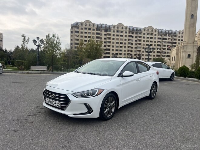 Hyundai Elantra 2017, 131,701 km - 2.0 л - Bakı