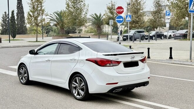 Hyundai Elantra 2014, 202,322 km - 1.8 l - Bakı