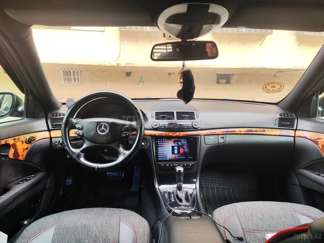 Mercedes E 280 2008, 284,000 km - 3.0 l - Sumqayıt