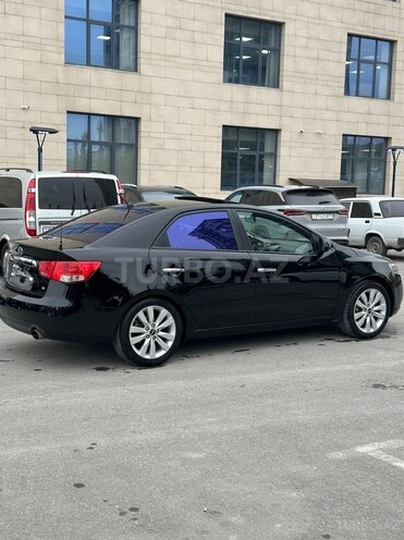 Kia Cerato 2011, 285,000 km - 1.6 l - Quba