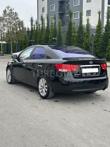 Kia Cerato 2011, 285,000 km - 1.6 l - Quba