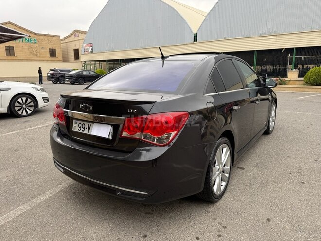 Chevrolet Cruze 2011, 243,743 km - 1.4 l - Bakı